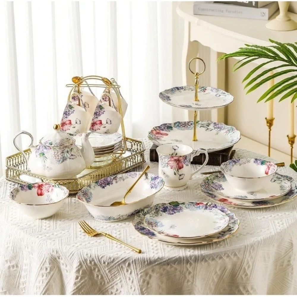 Le Potocio Bone China  Tea Set Vintage Floral Coffee Cups And Tea Sets Porcelain